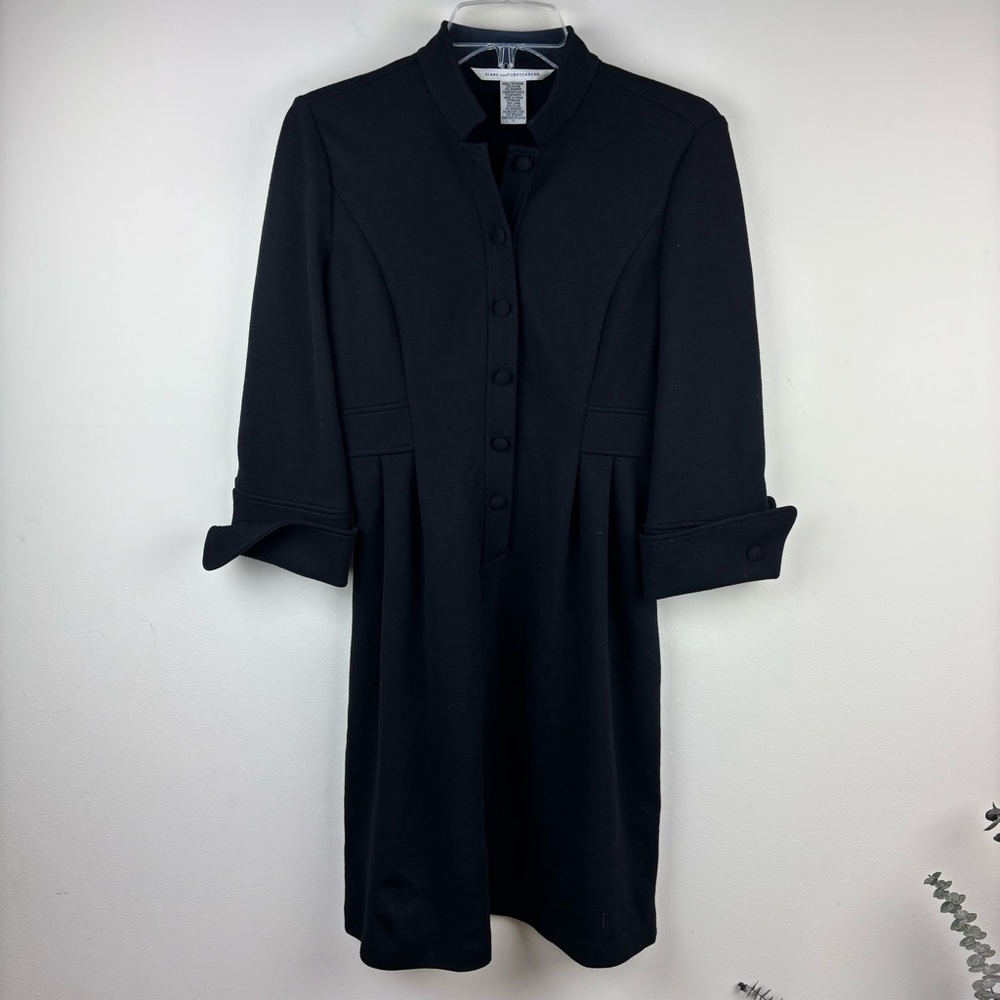 Vintage Diane Von Furstenberg Black wool blend knit dress size 2 classic